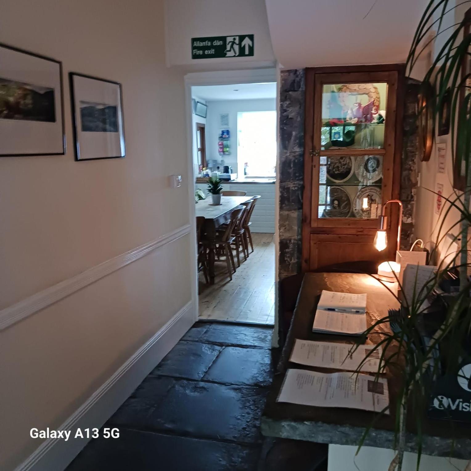 Mair'S Hotell Bridgend  Exteriör bild